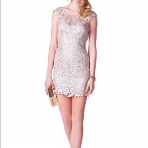 NWT Francesca’s Genova Lace Dress Size M